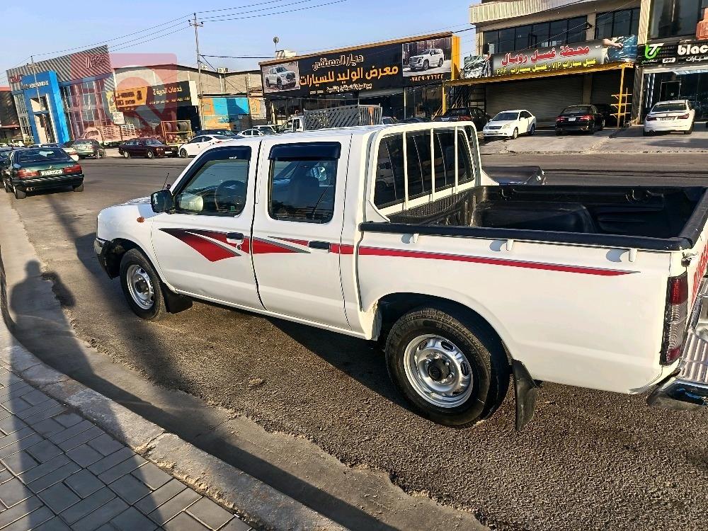 Nissan Pickup